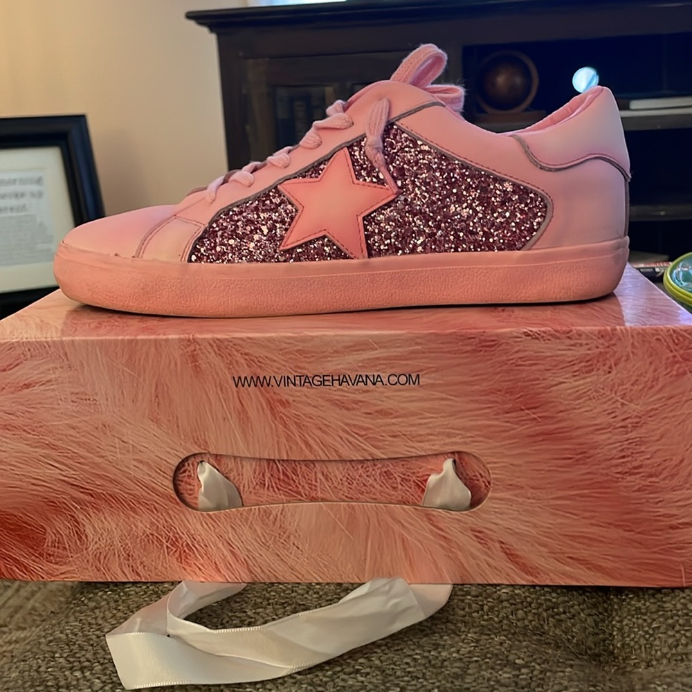 Vintage Havana Pink Flora shoe